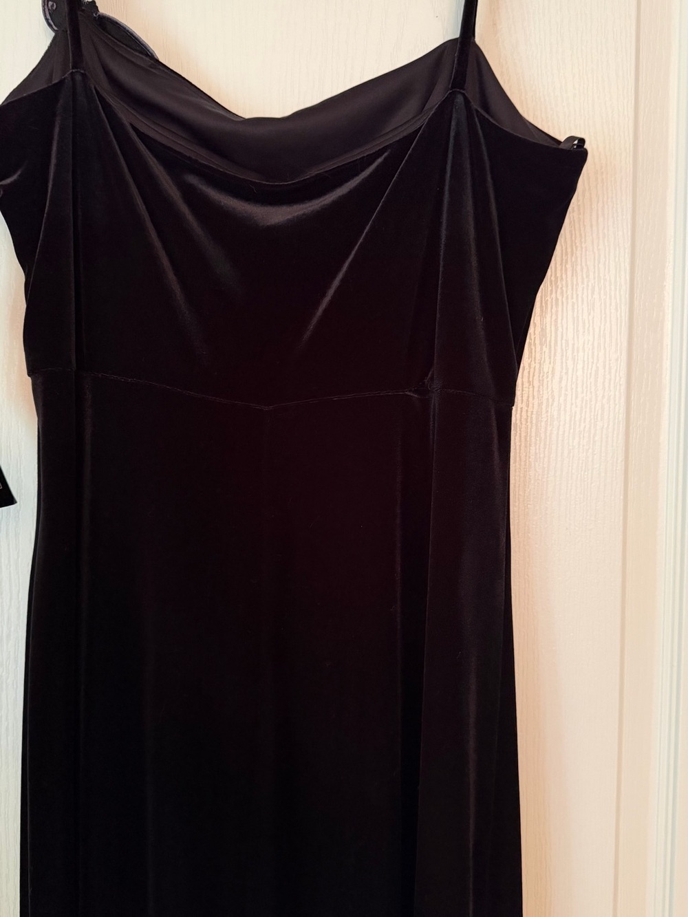 Molly Malloy Black Velvet Dress Butterfly Accent NWT - Picture 9 of 13